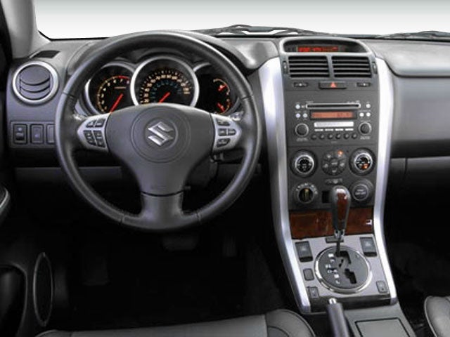 2008 Suzuki Grand Vitara Luxury