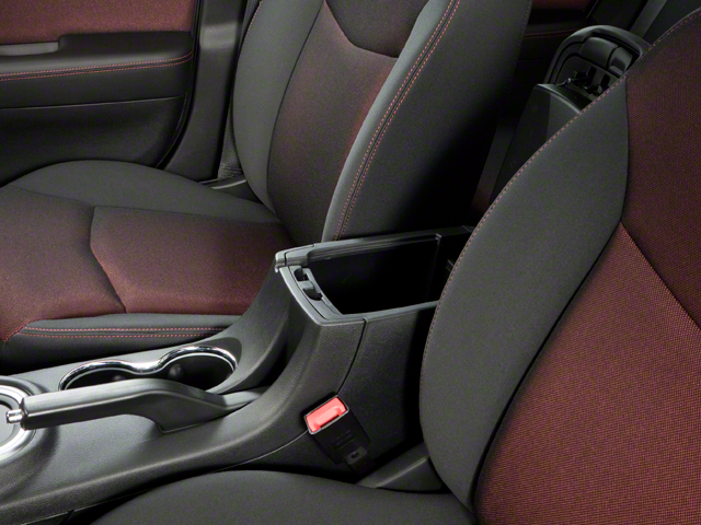 2011 Dodge Avenger Lux