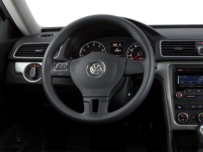 2013 Volkswagen Passat 2.5L SE