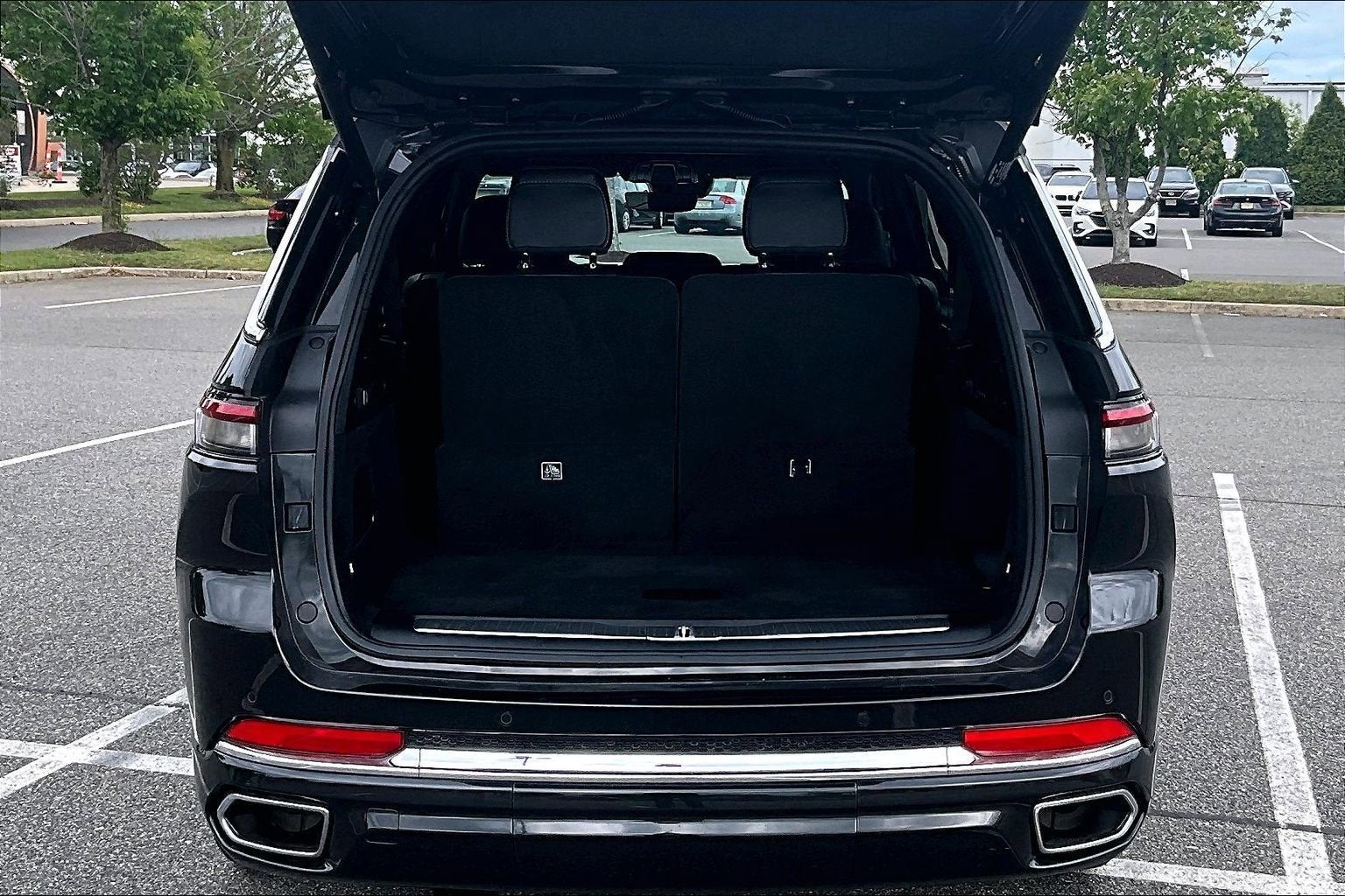 2022 Jeep Grand Cherokee L Overland