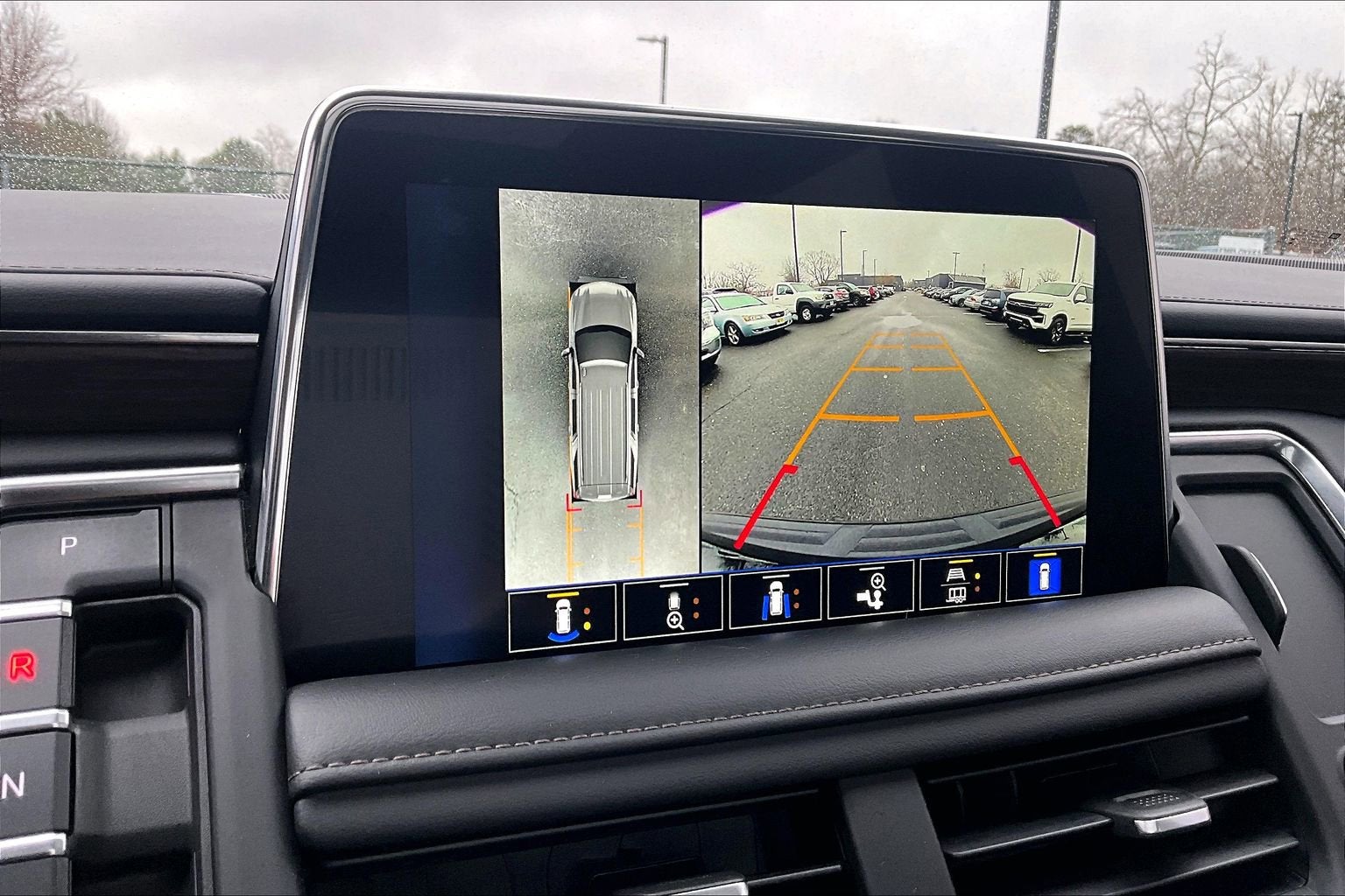 2022 Chevrolet Suburban High Country