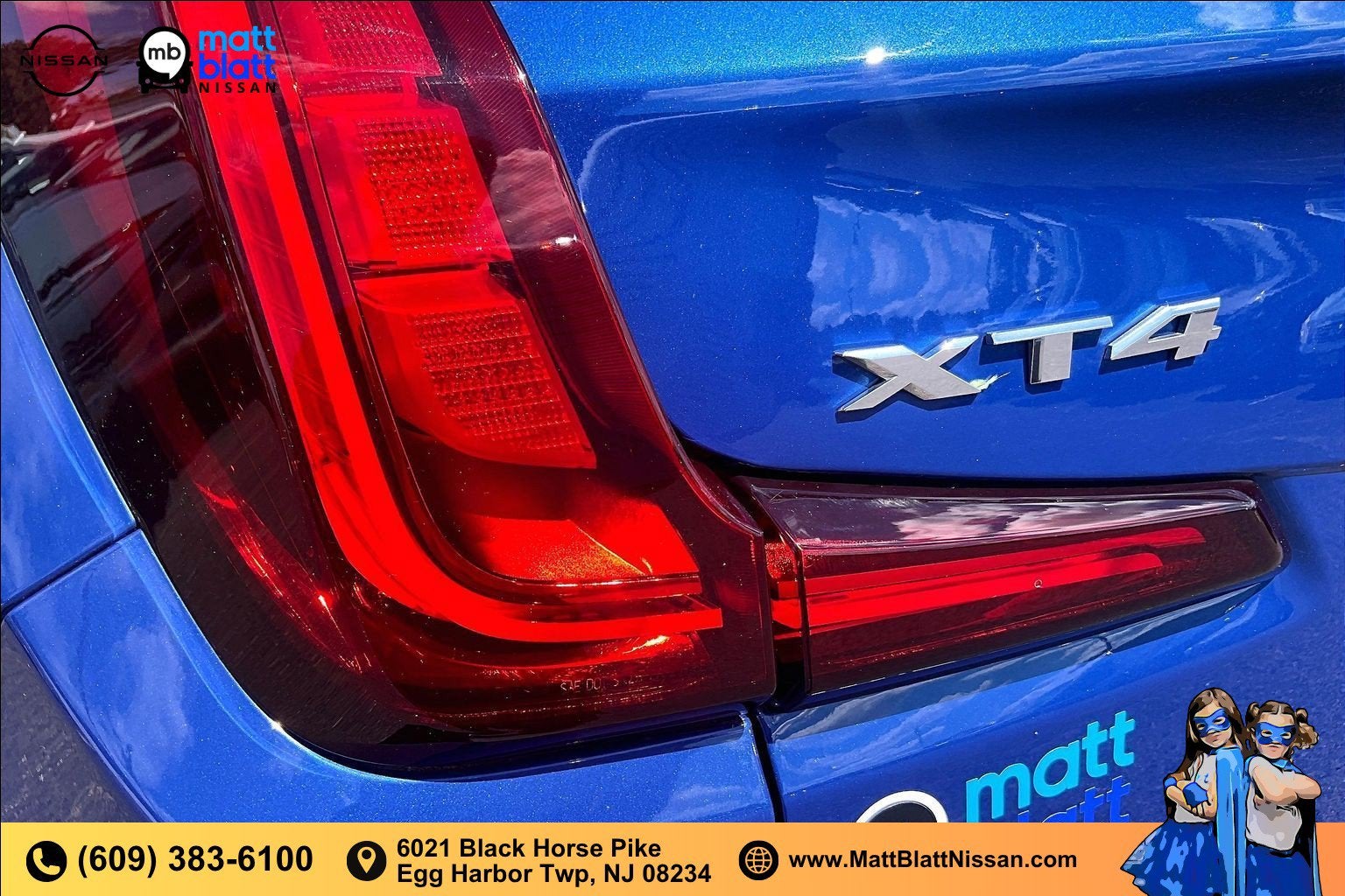 2023 Cadillac XT4 AWD Premium Luxury