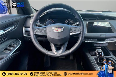 2023 Cadillac XT4 AWD Premium Luxury