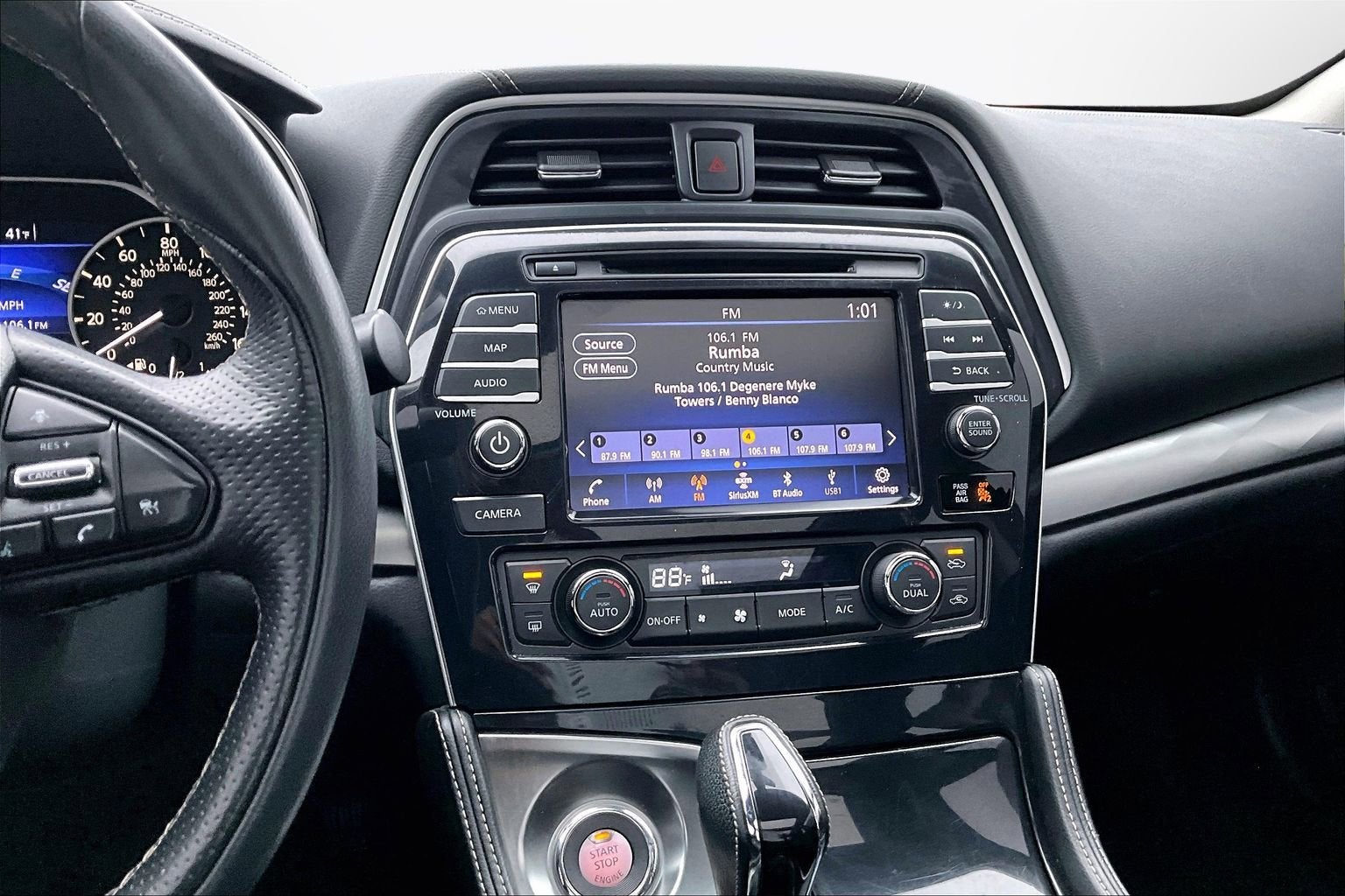 2023 Nissan Maxima SV