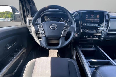2024 Nissan Titan SV