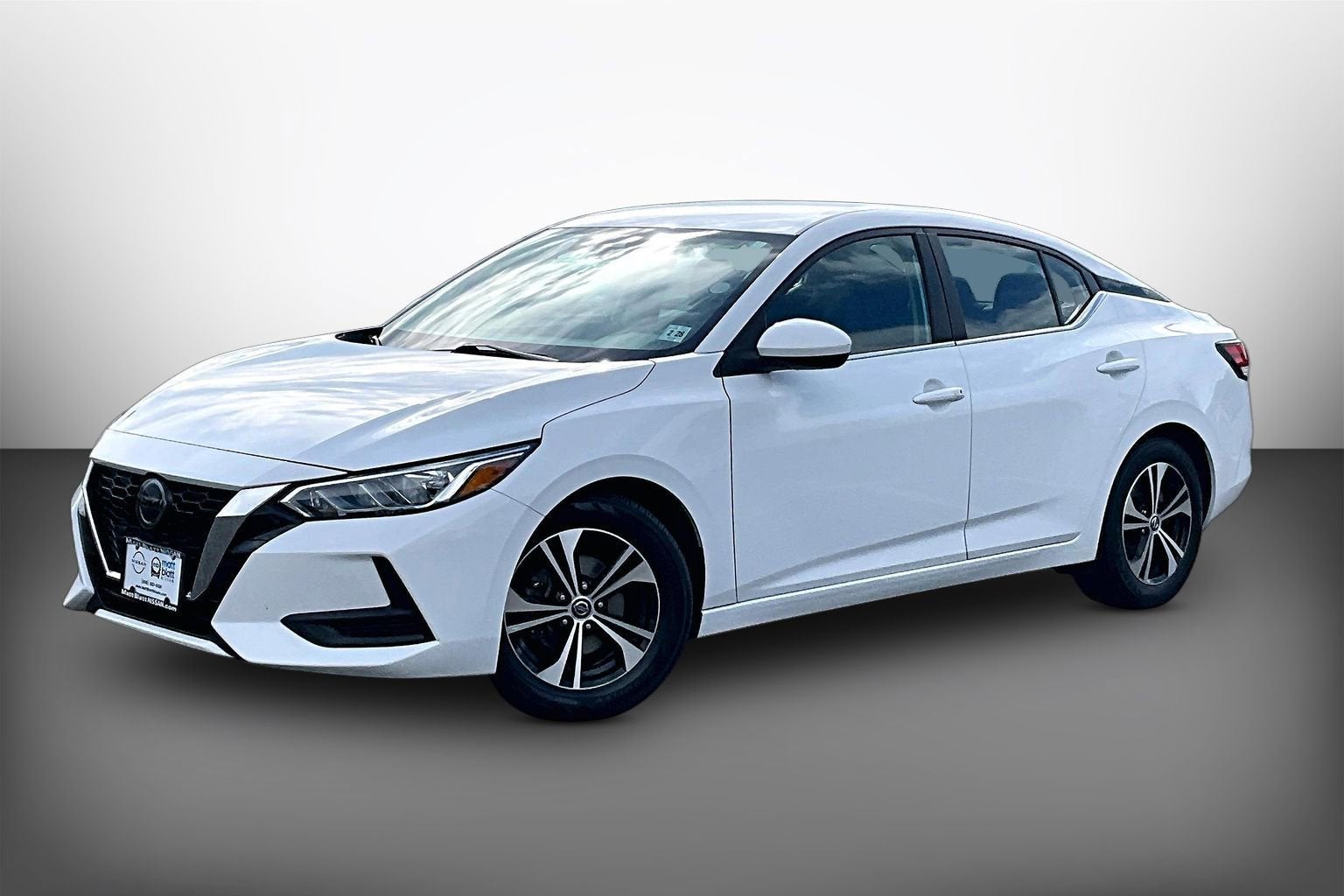 2022 Nissan Sentra SV CVT's photo