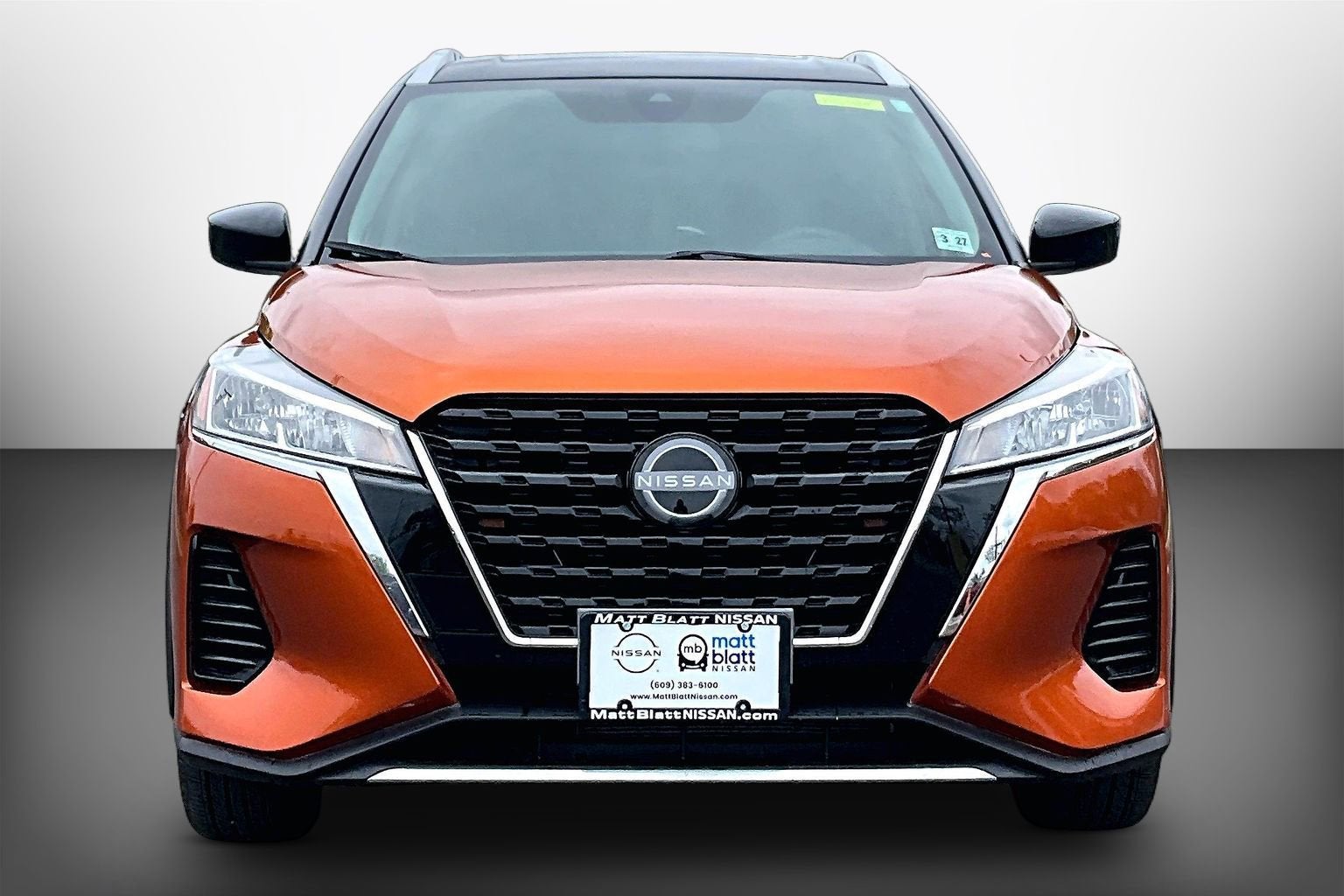 2022 Nissan Kicks SV