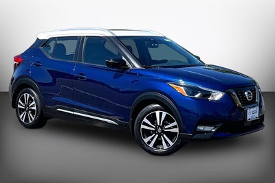 2020 Nissan Kicks SR