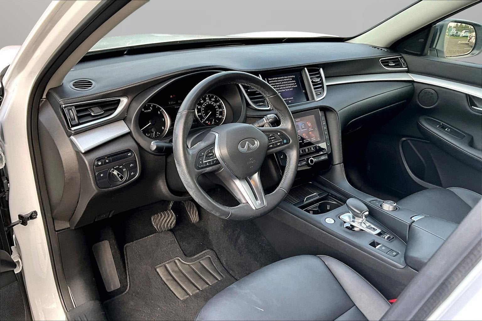 2021 INFINITI QX50 LUXE