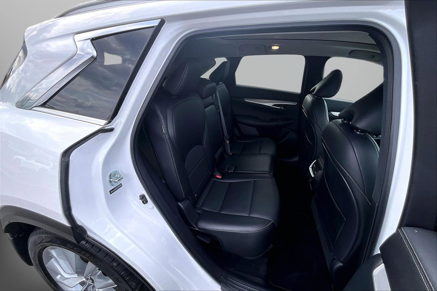 2021 INFINITI QX50 LUXE