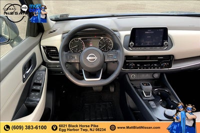 2023 Nissan Rogue SV
