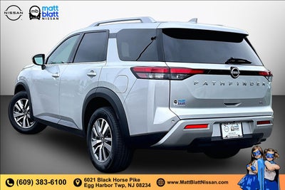 2025 Nissan Pathfinder SL