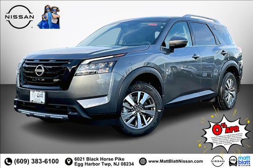 2025 Nissan Pathfinder SL