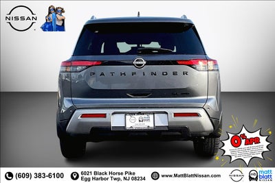 2025 Nissan Pathfinder SL
