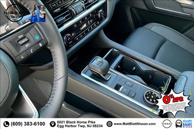 2025 Nissan Pathfinder SL