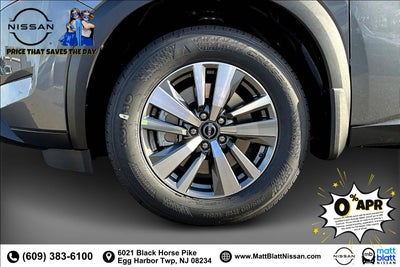 2025 Nissan Pathfinder SL