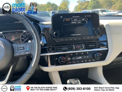 2025 Nissan Pathfinder SL