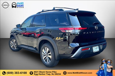 2026 Nissan Pathfinder SL