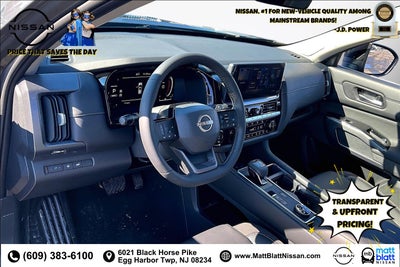 2026 Nissan Pathfinder SL