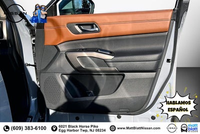 2023 Nissan Pathfinder Platinum