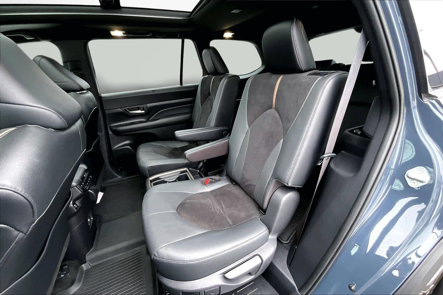 2024 Toyota Grand Highlander Hybrid MAX Platinum