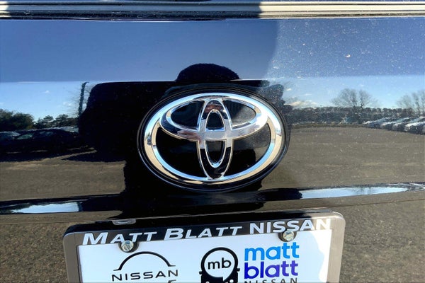 2023 Toyota Highlander L in Egg Harbor Township, NJ - Matt Blatt Nissan