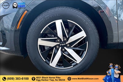 2023 Kia Sorento S