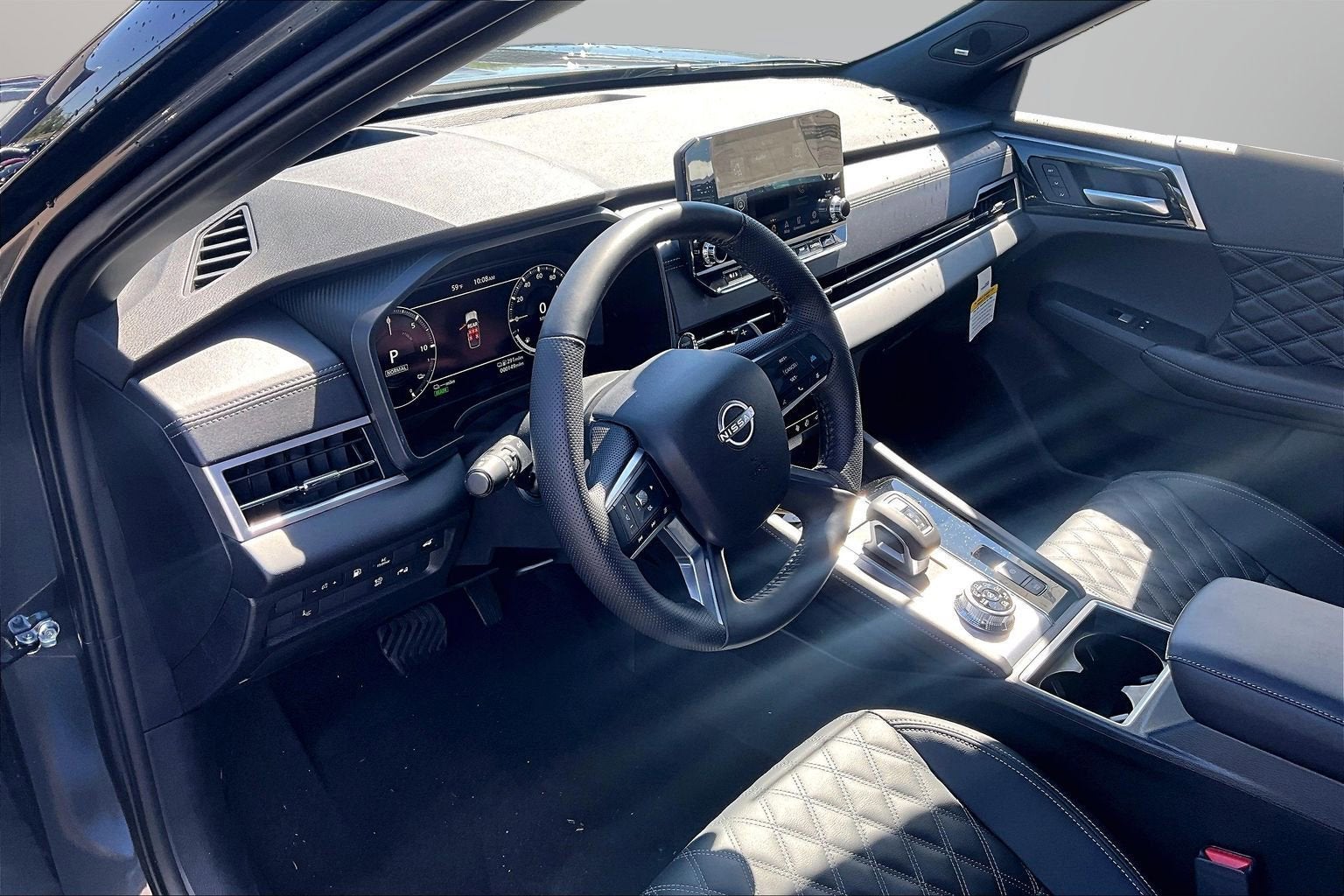 2026 Nissan Rogue Plug-In Hybrid Platinum
