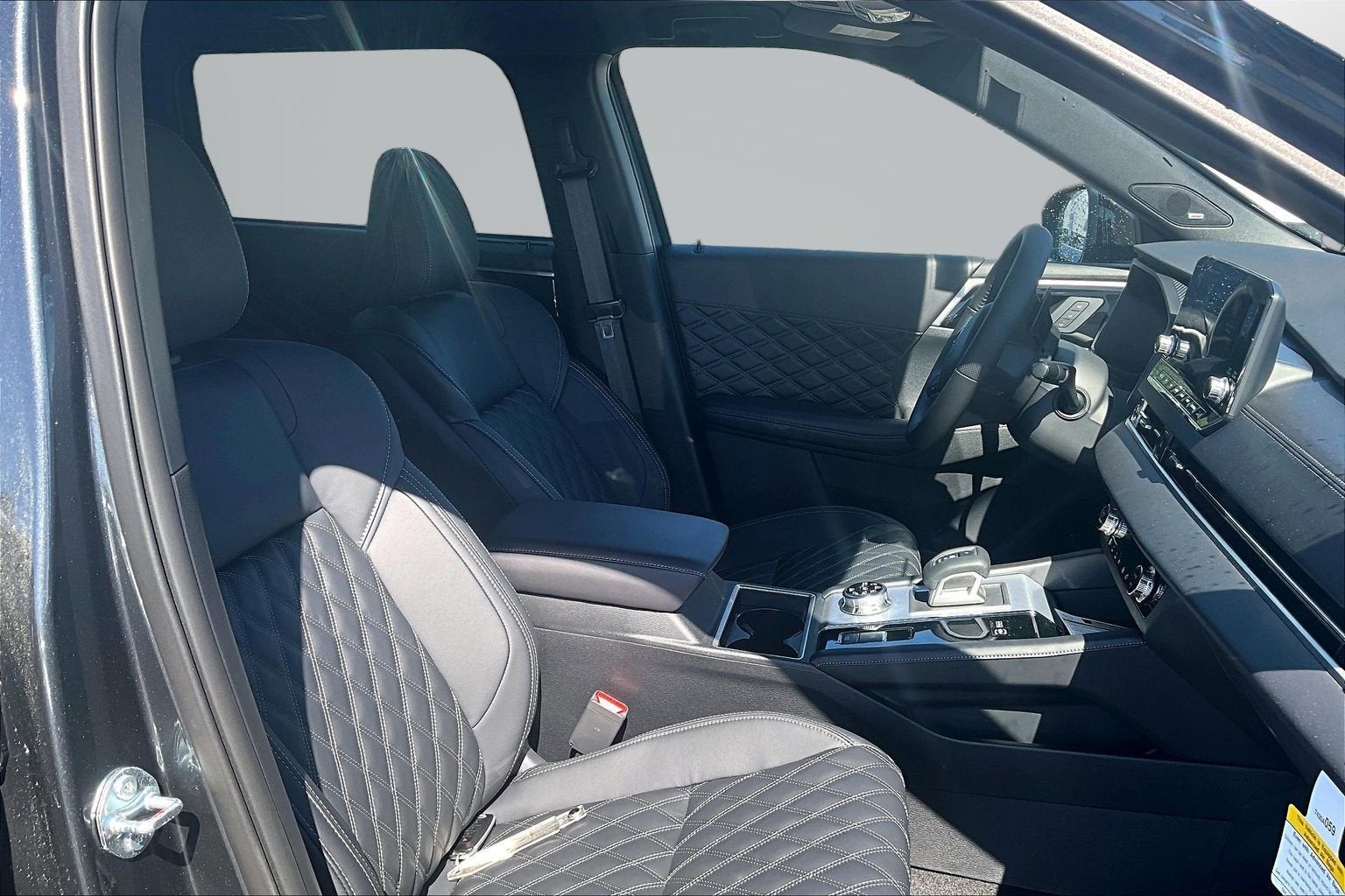 2026 Nissan Rogue Plug-In Hybrid Platinum
