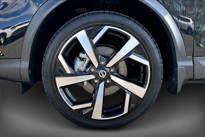 2022 Nissan Rogue Sport SL