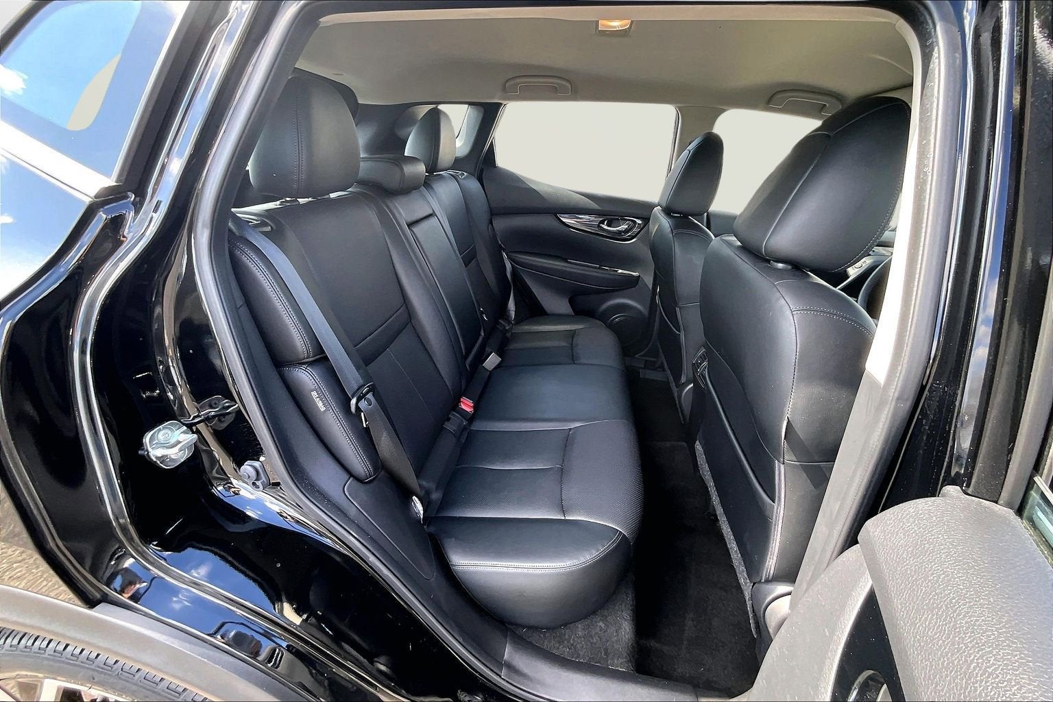 2022 Nissan Rogue Sport SL