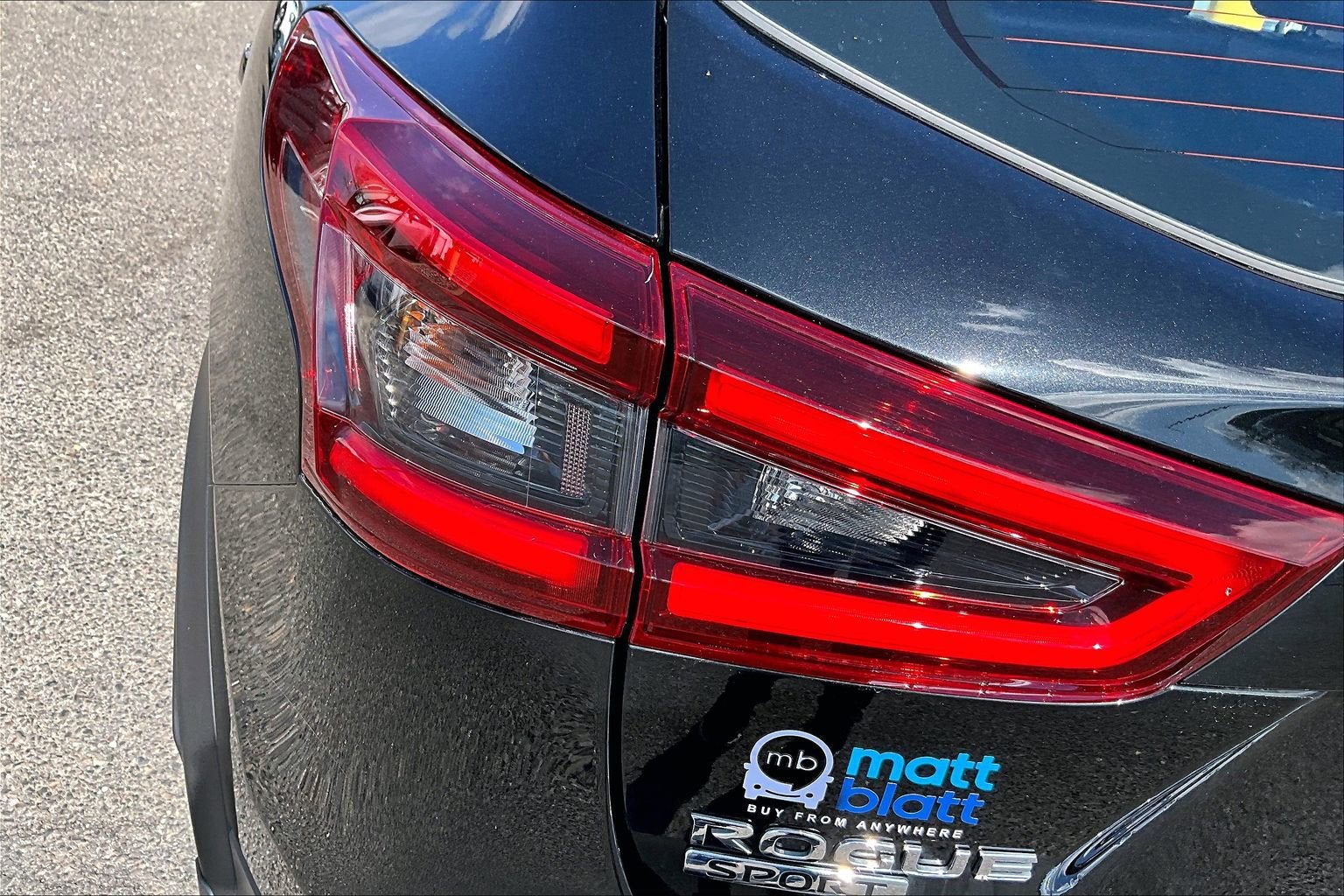 2022 Nissan Rogue Sport SL