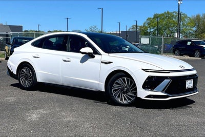 2024 Hyundai Sonata Hybrid Limited