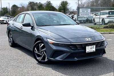 2025 Hyundai Elantra SEL Sport