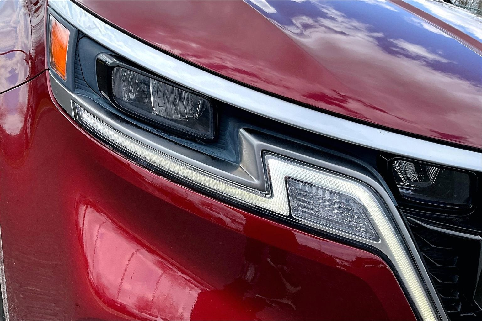 2024 Kia Carnival EX