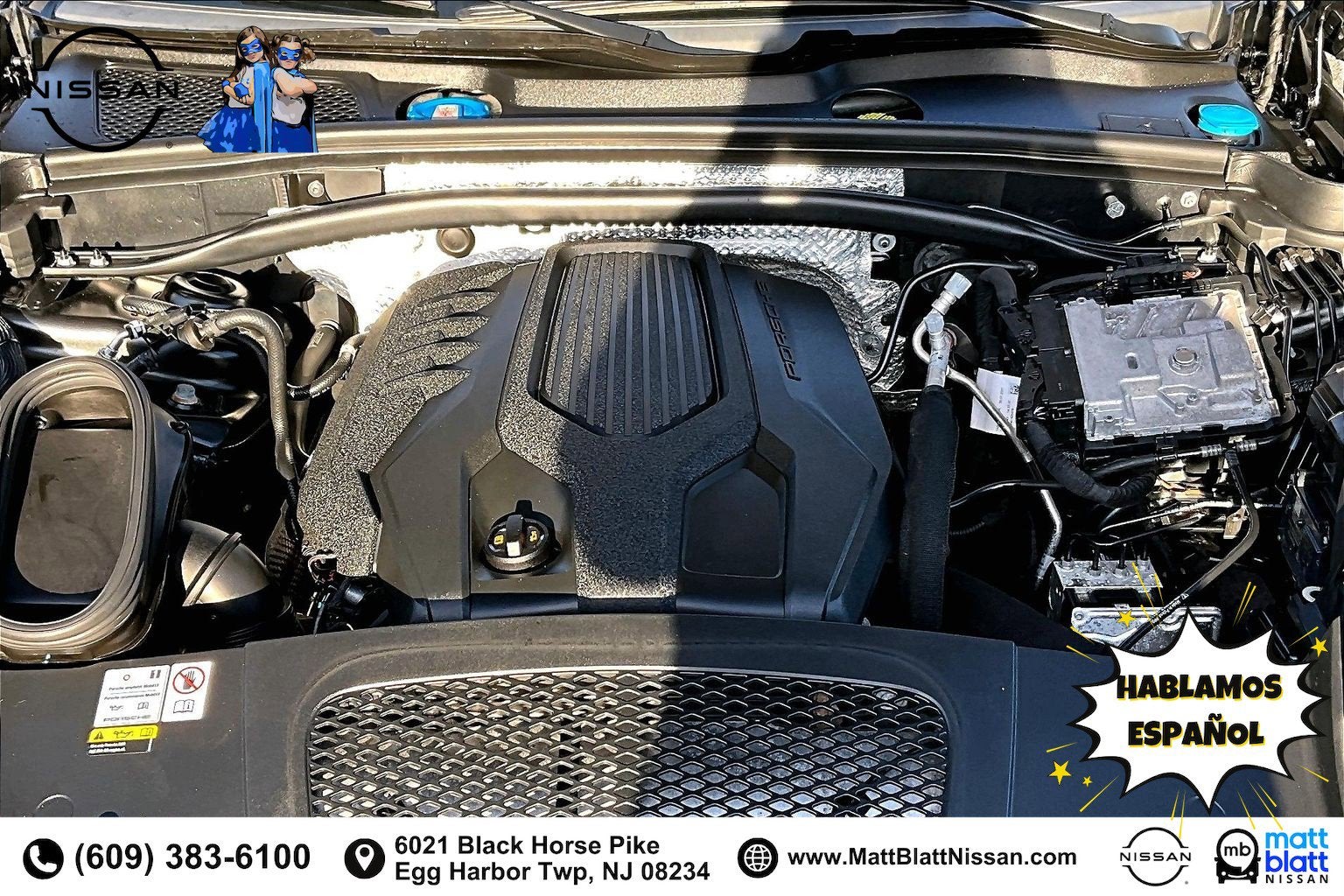 2023 Porsche Macan Base