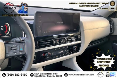 2026 Nissan Pathfinder SL