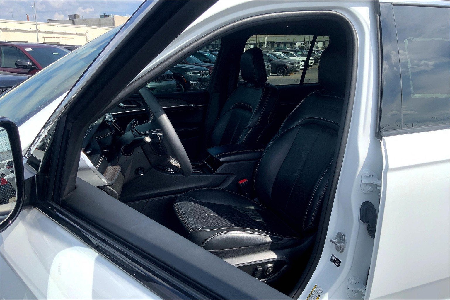 2023 Jeep Grand Cherokee Overland 4x4