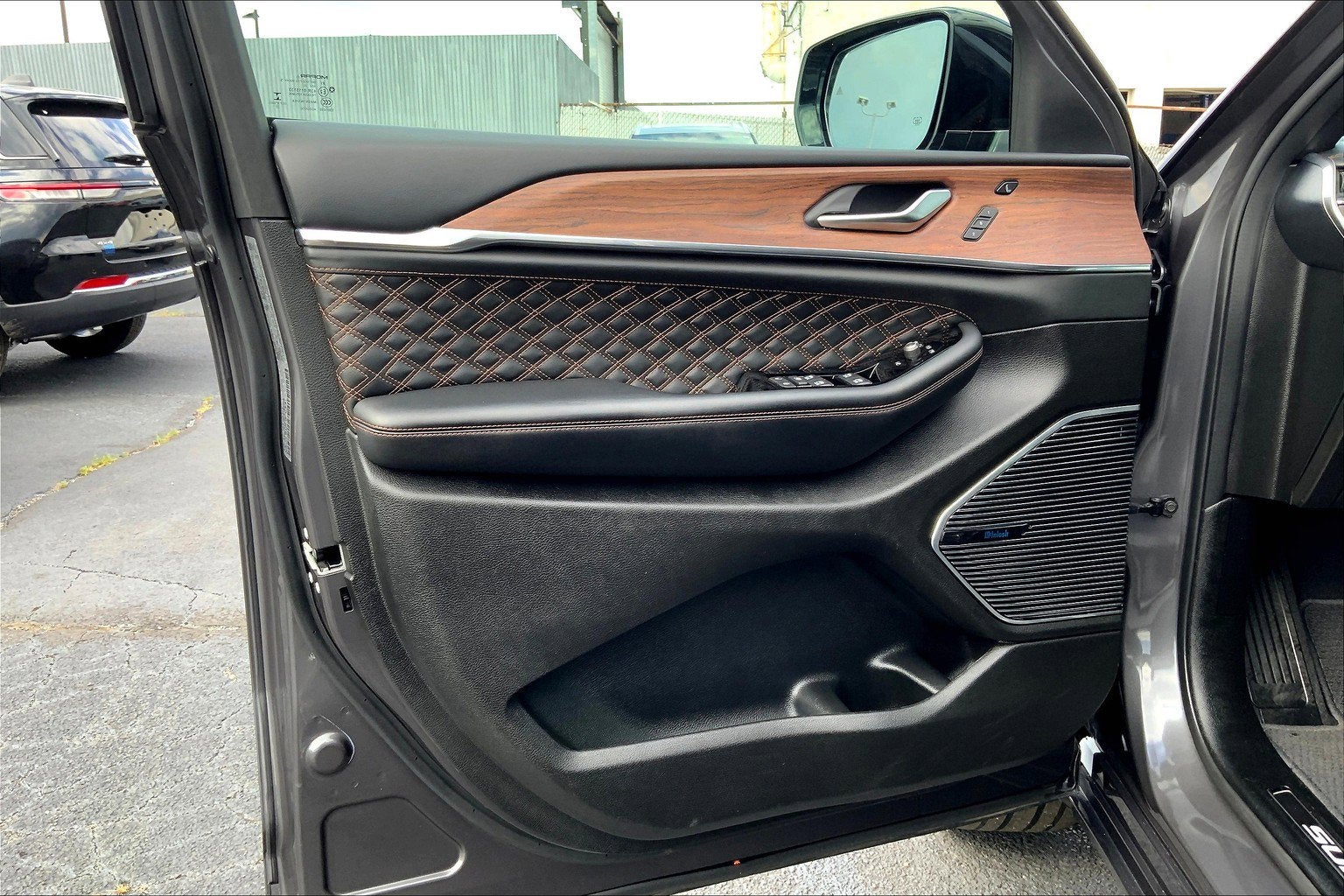 2023 Jeep Grand Cherokee Summit 4x4