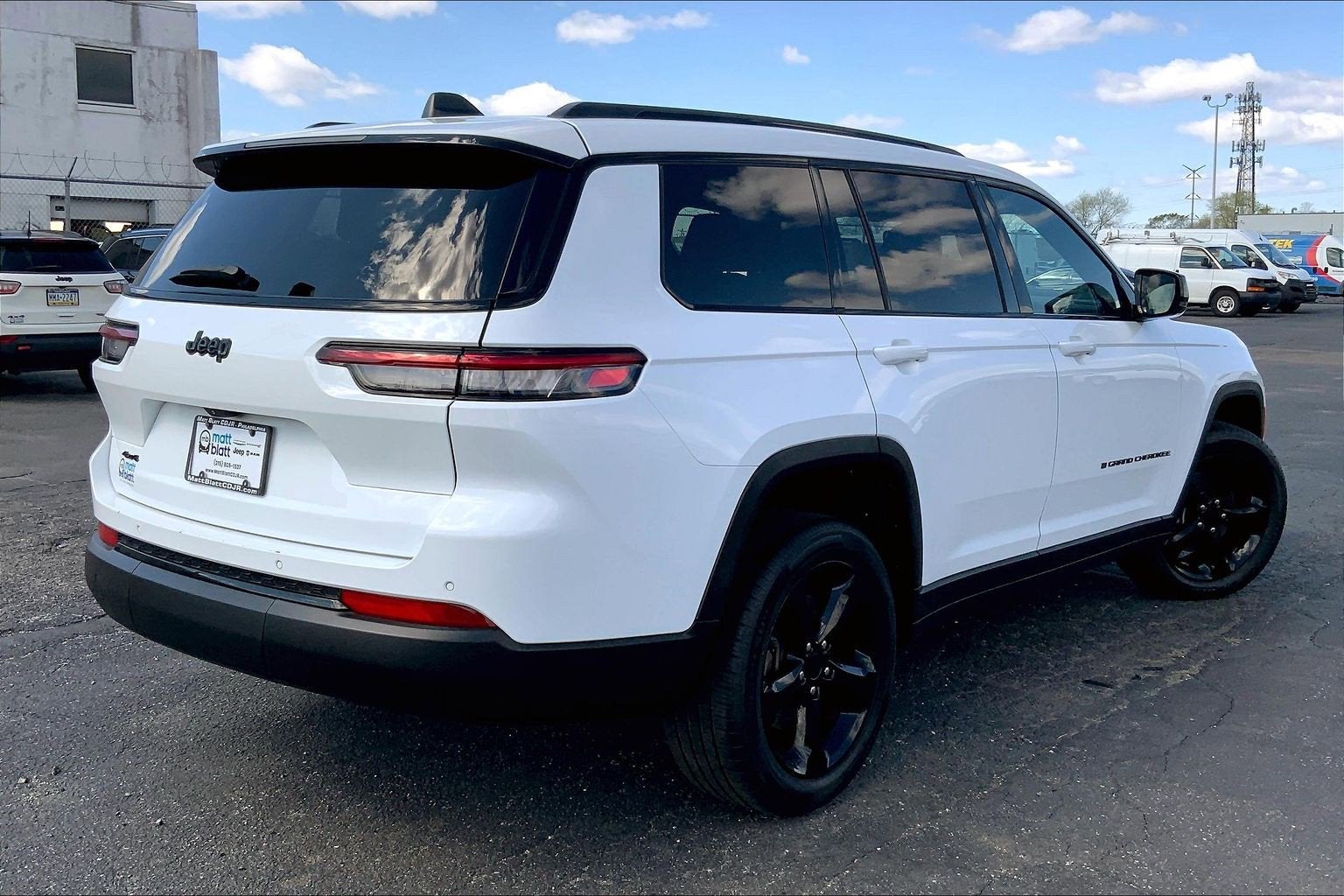 2023 Jeep Grand Cherokee L Altitude 4x4