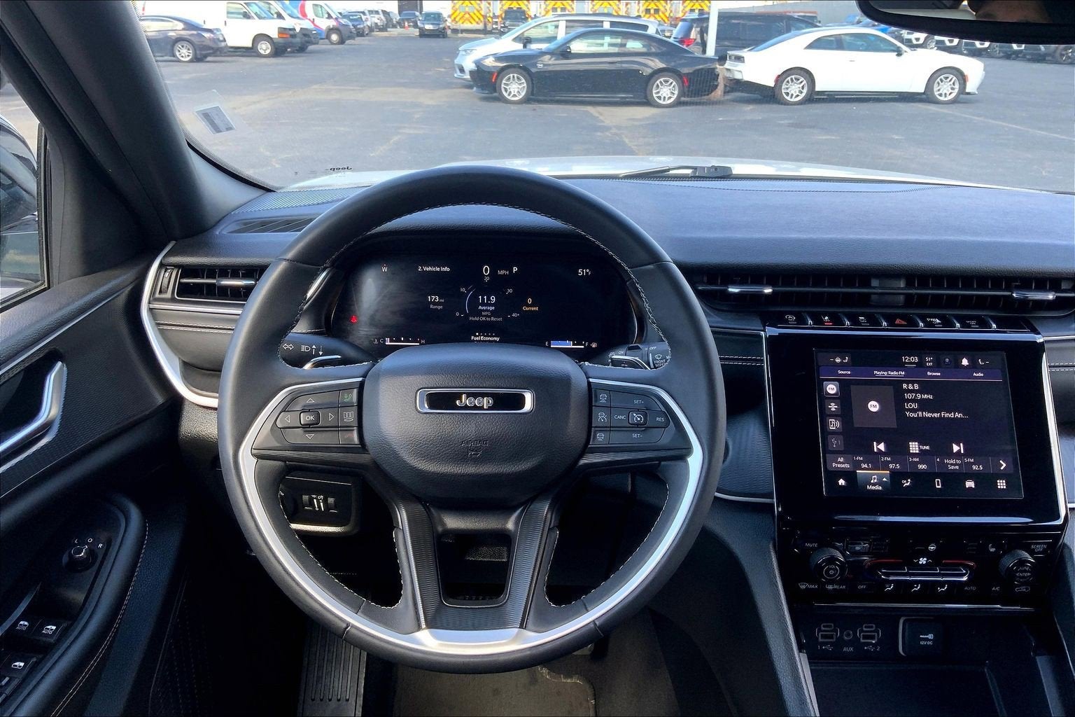 2023 Jeep Grand Cherokee L Altitude 4x4