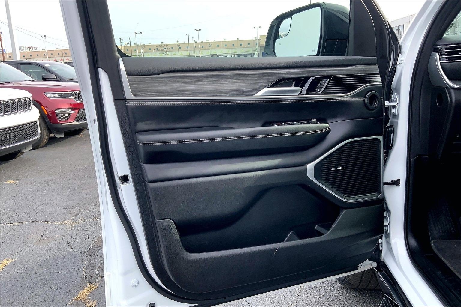 2024 Jeep Wagoneer L Series II 4x4