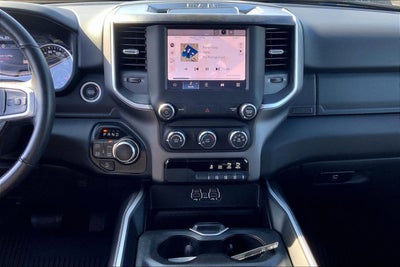 2022 RAM 1500 Big Horn Crew Cab 4x4 5'7' Box