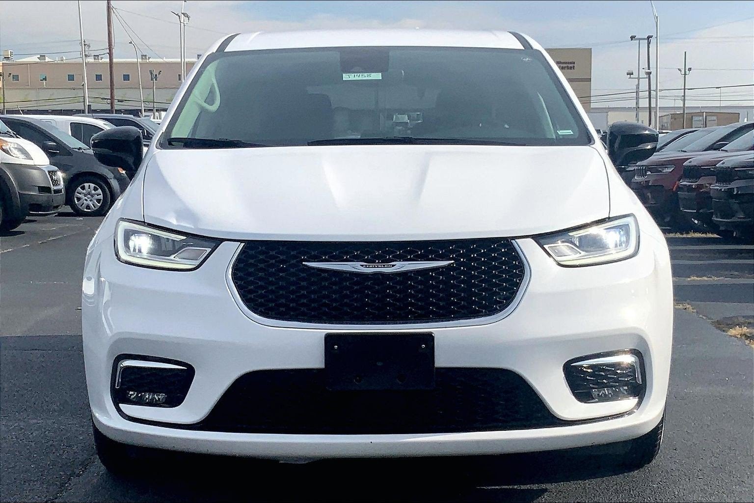 2024 Chrysler Pacifica Touring L