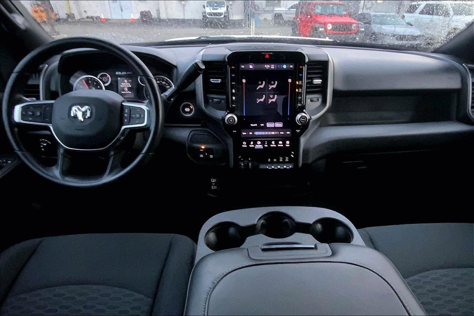 2025 RAM 3500 Tradesman Crew Cab 4x4 8' Box