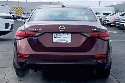 2021 Nissan Sentra SV Xtronic CVT