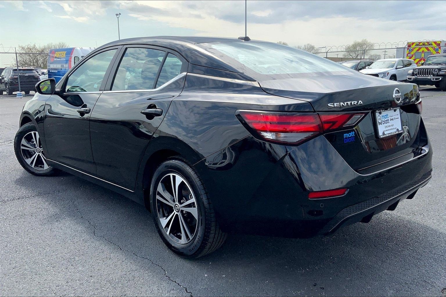 2023 Nissan Sentra SV Xtronic CVT