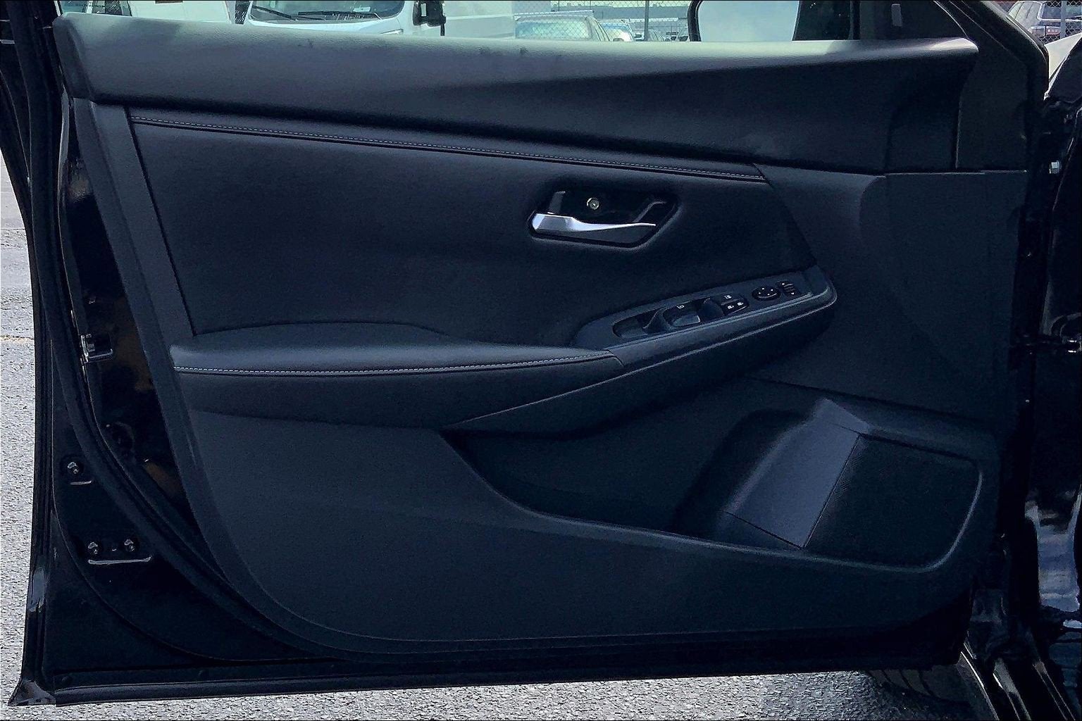 2023 Nissan Sentra SV Xtronic CVT