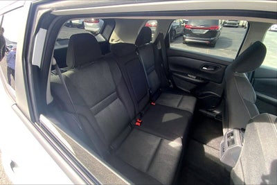 2024 Nissan Rogue SV FWD