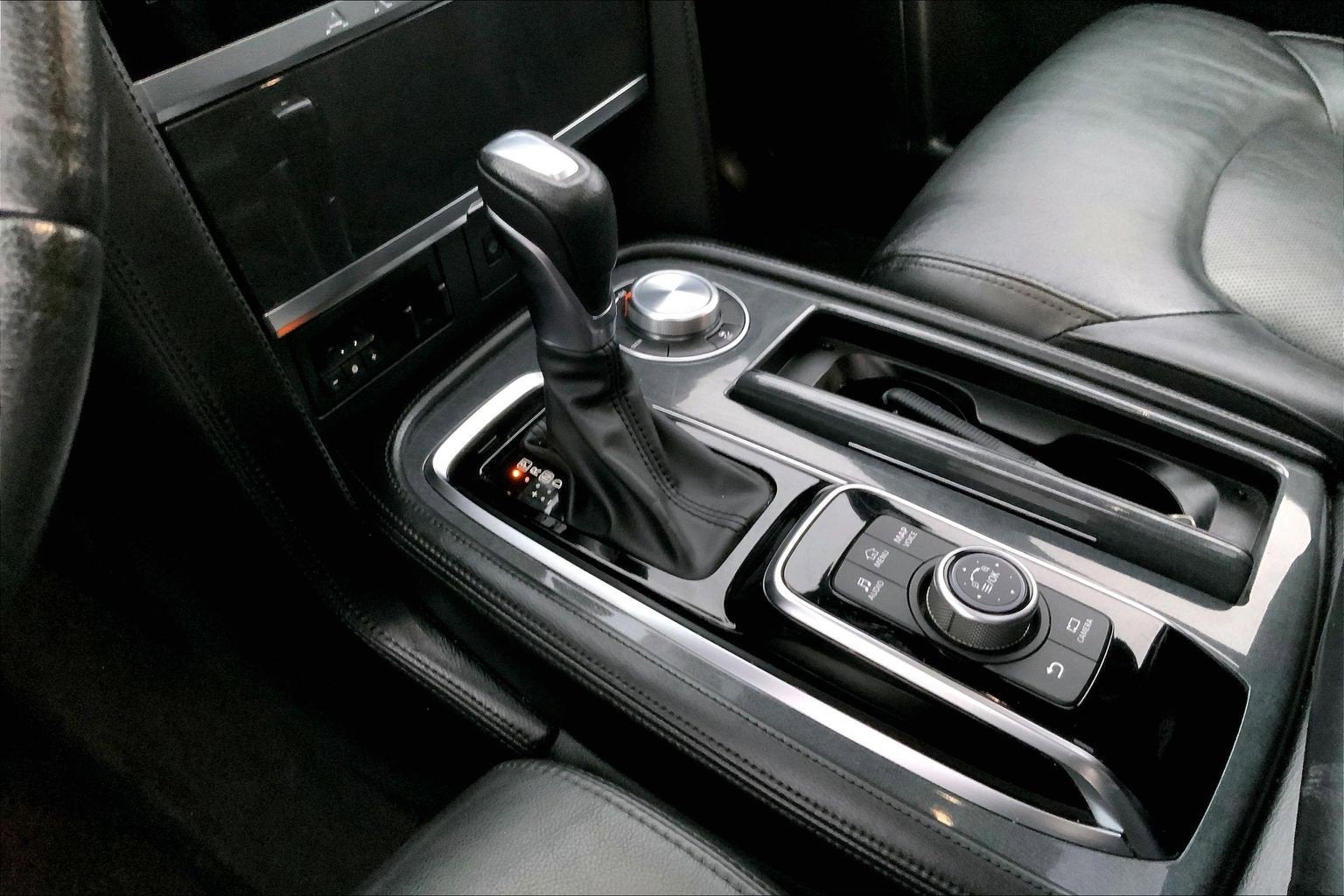 2023 Nissan Armada SL 4WD